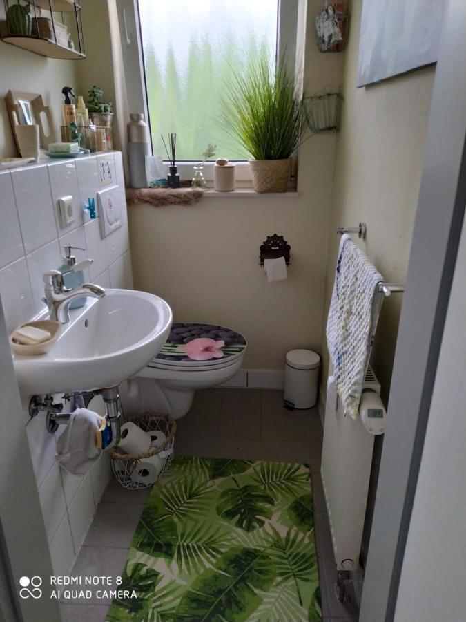 Gemuetliches Einzelzimmer Frisch Renoviert ,Super Late Check In Moeglich Brake (Bielefeld) Экстерьер фото